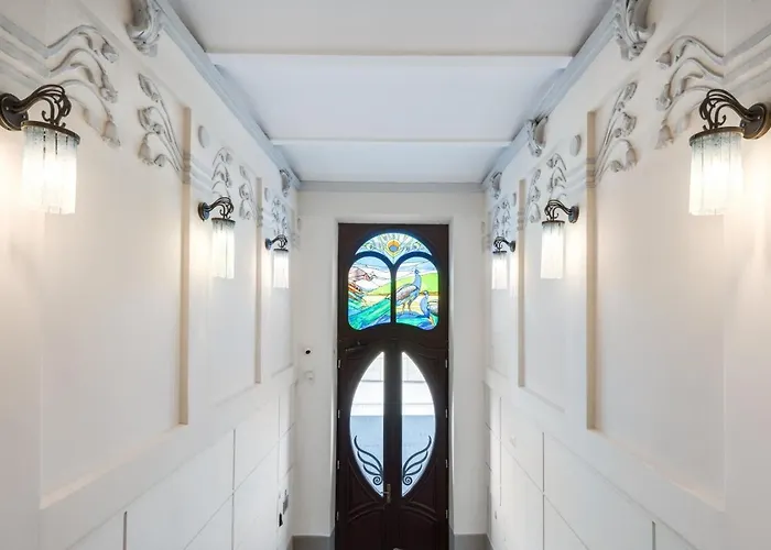 Old Town Apartmens - B33